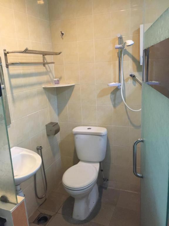 Rafayeh Hotel Серембан Екстериор снимка
