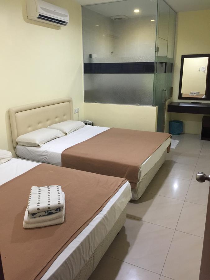 Rafayeh Hotel Серембан Екстериор снимка