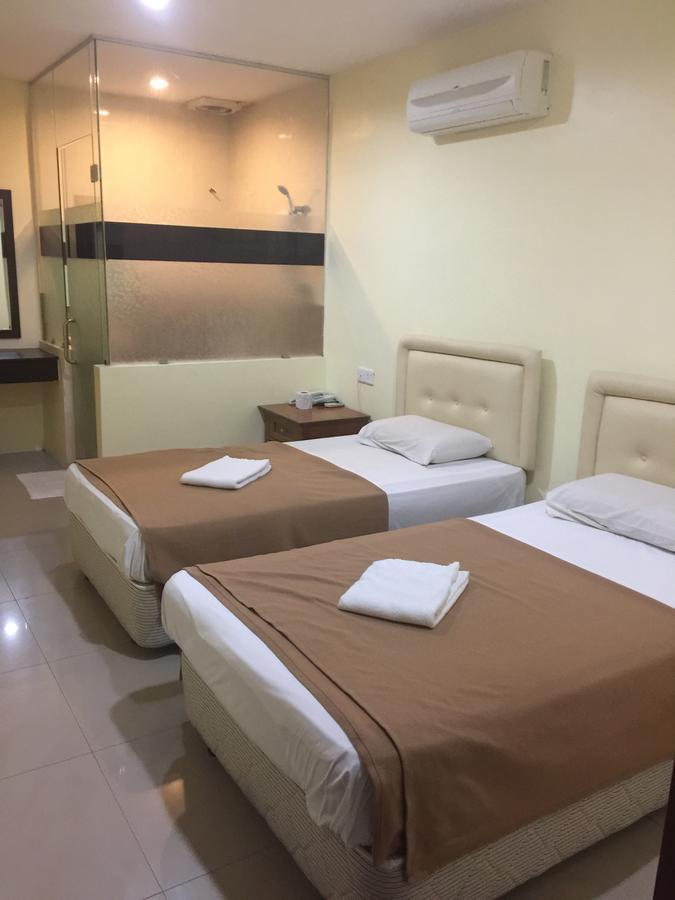 Rafayeh Hotel Серембан Екстериор снимка